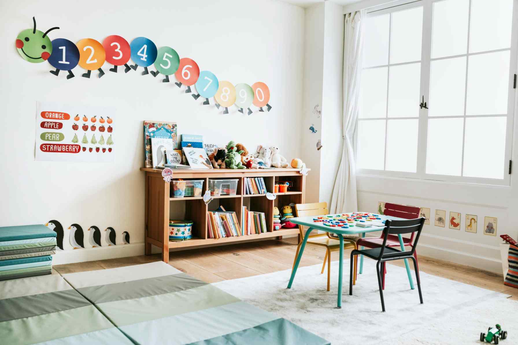 A Parent’s Guide to the Montessori Method