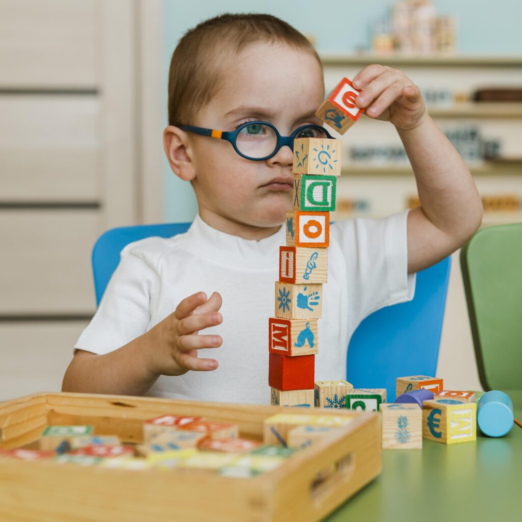 How Montessori Education Supports Toddler Brain Development (Complete Guide)