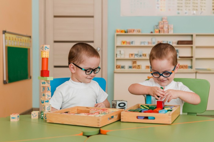 How to Encourage Independence in Your Toddler Without the Daily Battles